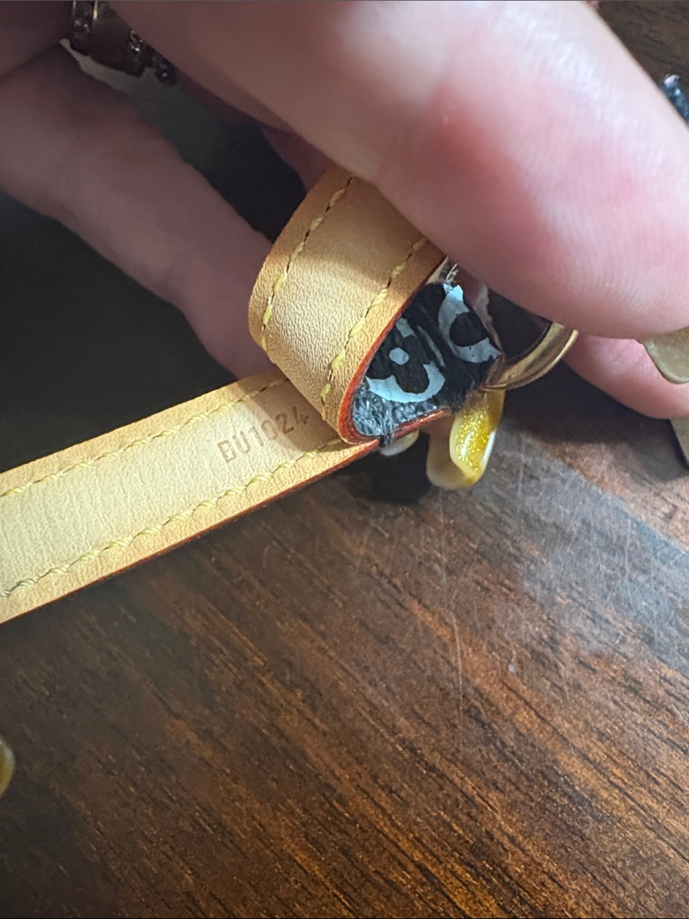 LOUIS VUITTON Dragonne Smartphone Strap - Picture 3 of 4